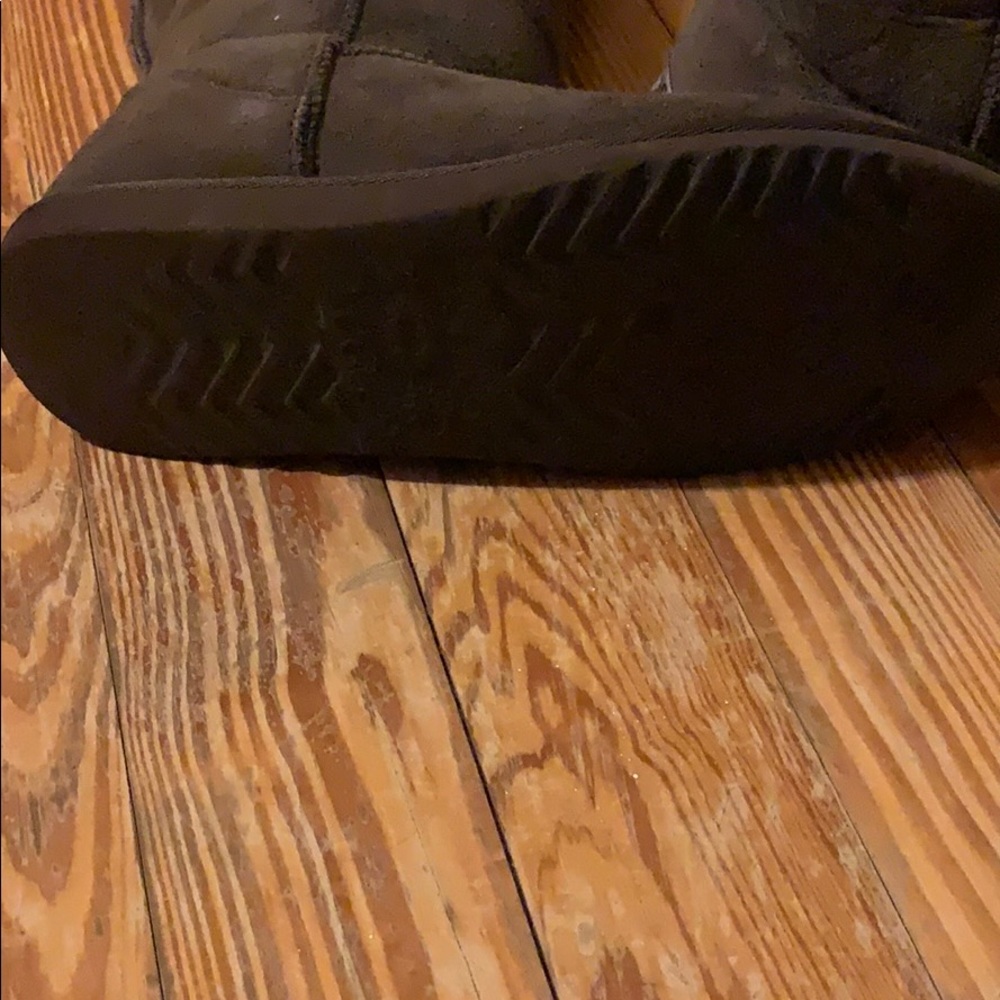 UGG boots - Picture 5 of 9